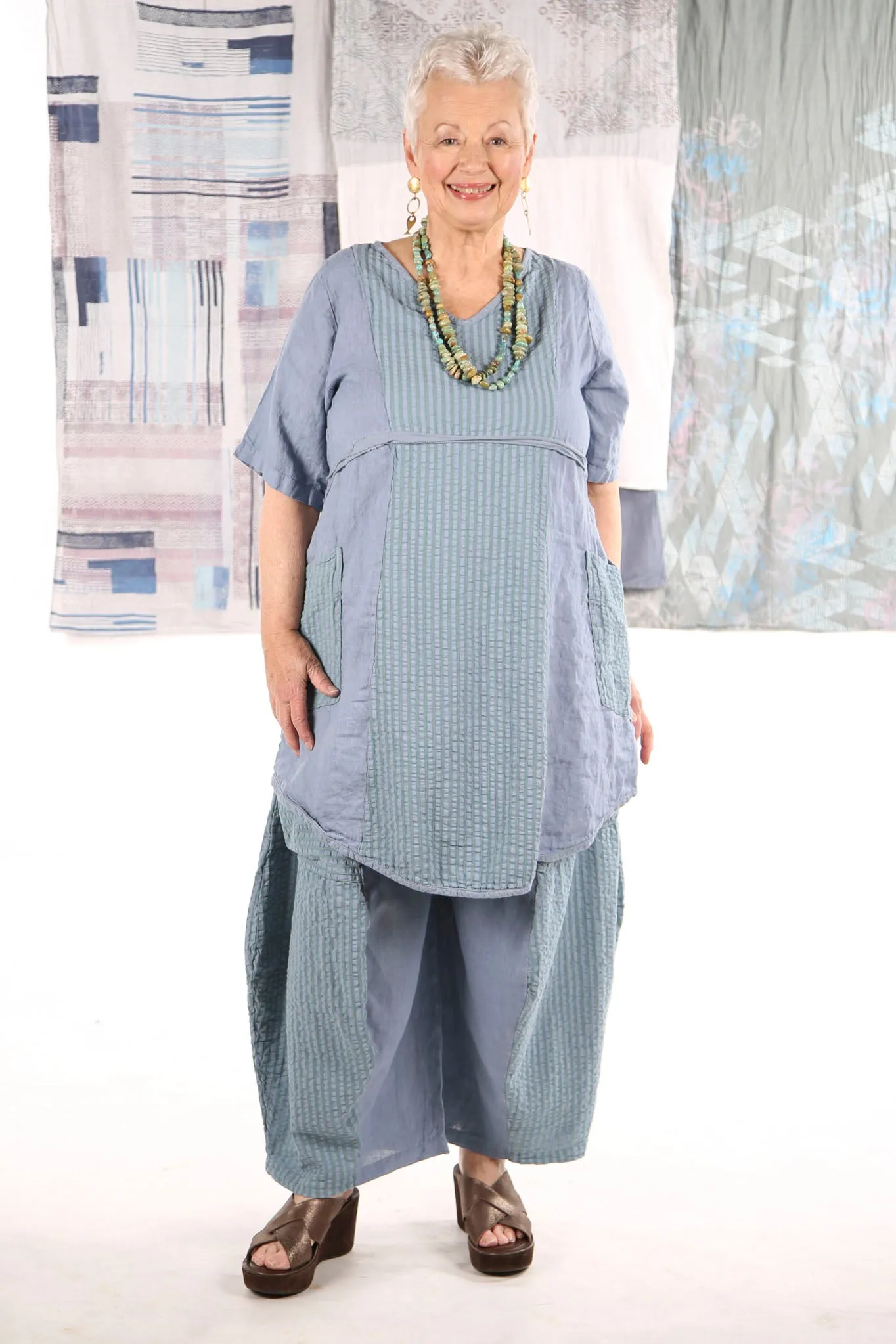 3240 Mojo Pant Summer Blue with herb stripe