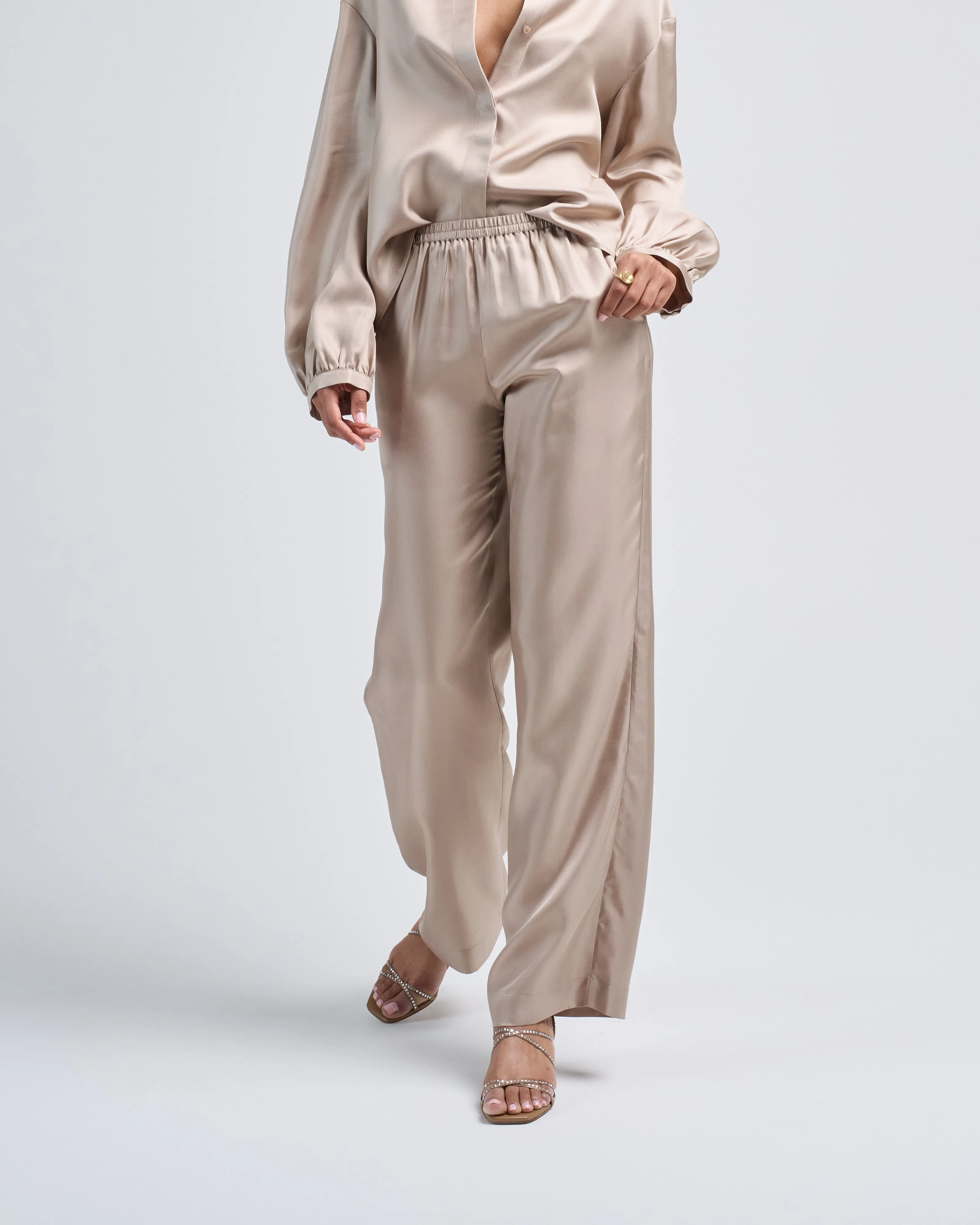 alera pants