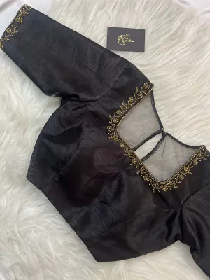 BLACK ELEGANCE