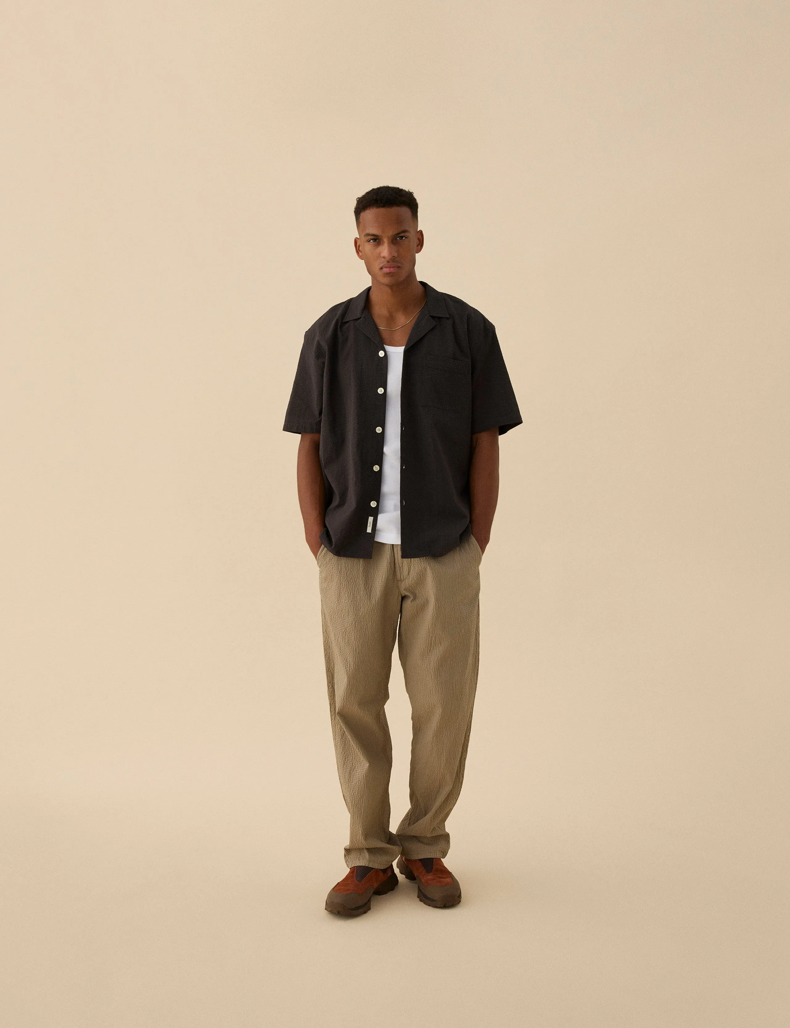 CLAY SEERSUCKER PANTS - TAUPE