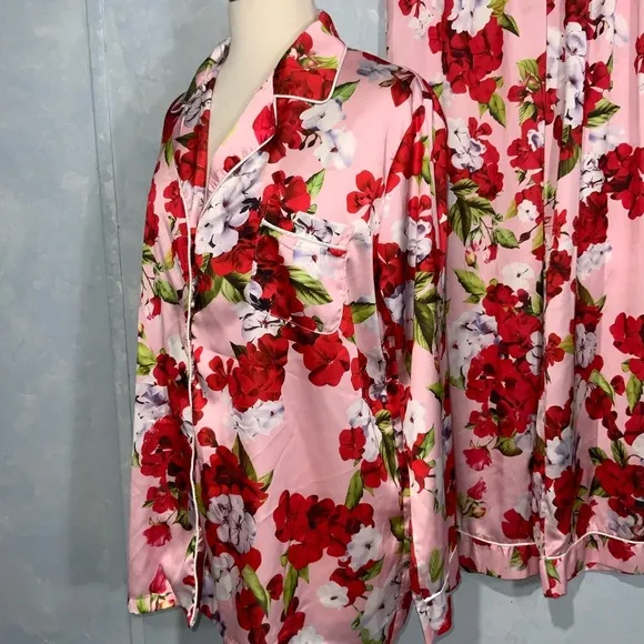 Dahlia Macphee Red Pink Geraniums Floral Print Silky Satin Wide Leg Pajamas XL
