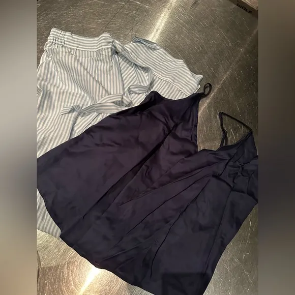 Gorgeous satin pajamas, by Ettitude in size medium