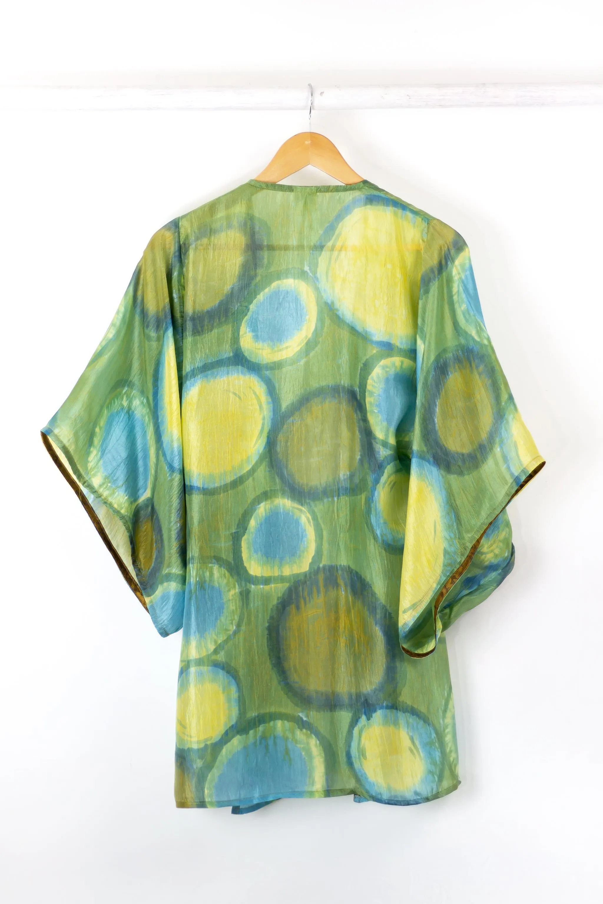 Hand Painted Short Silk Kimono 6669S - Olio