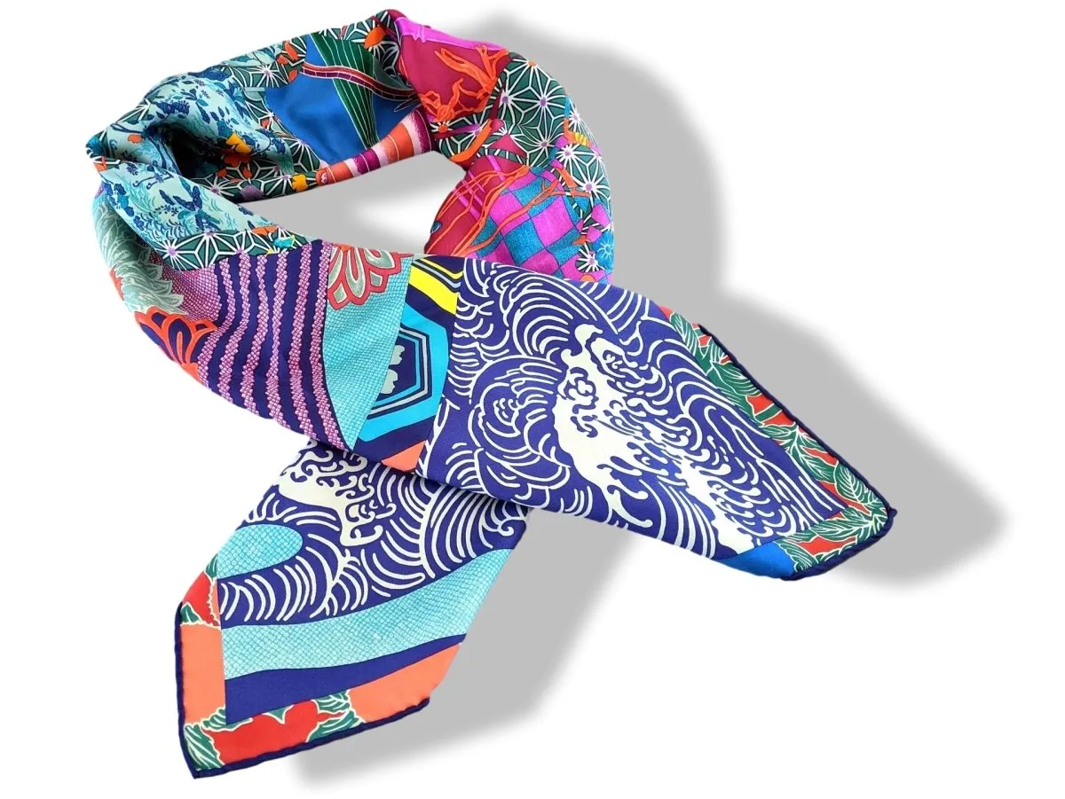 Hermes 2011 Bleu/Fuschia/Jaune EX-LIBRIS EN KIMONOS by Anamorphee Twill 90cm Mint!