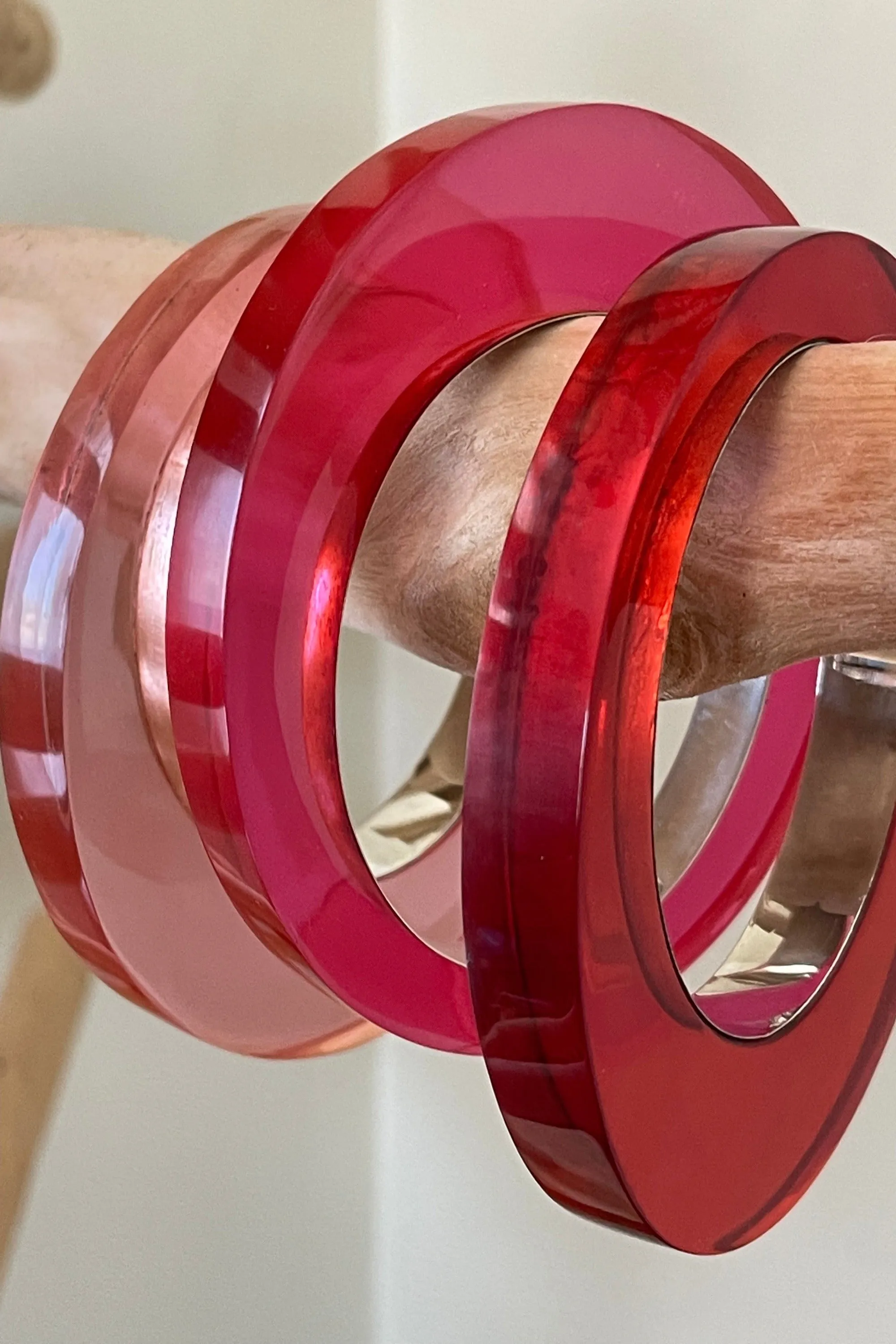 Iris - Resin Sterling Silver Bracelet - Red