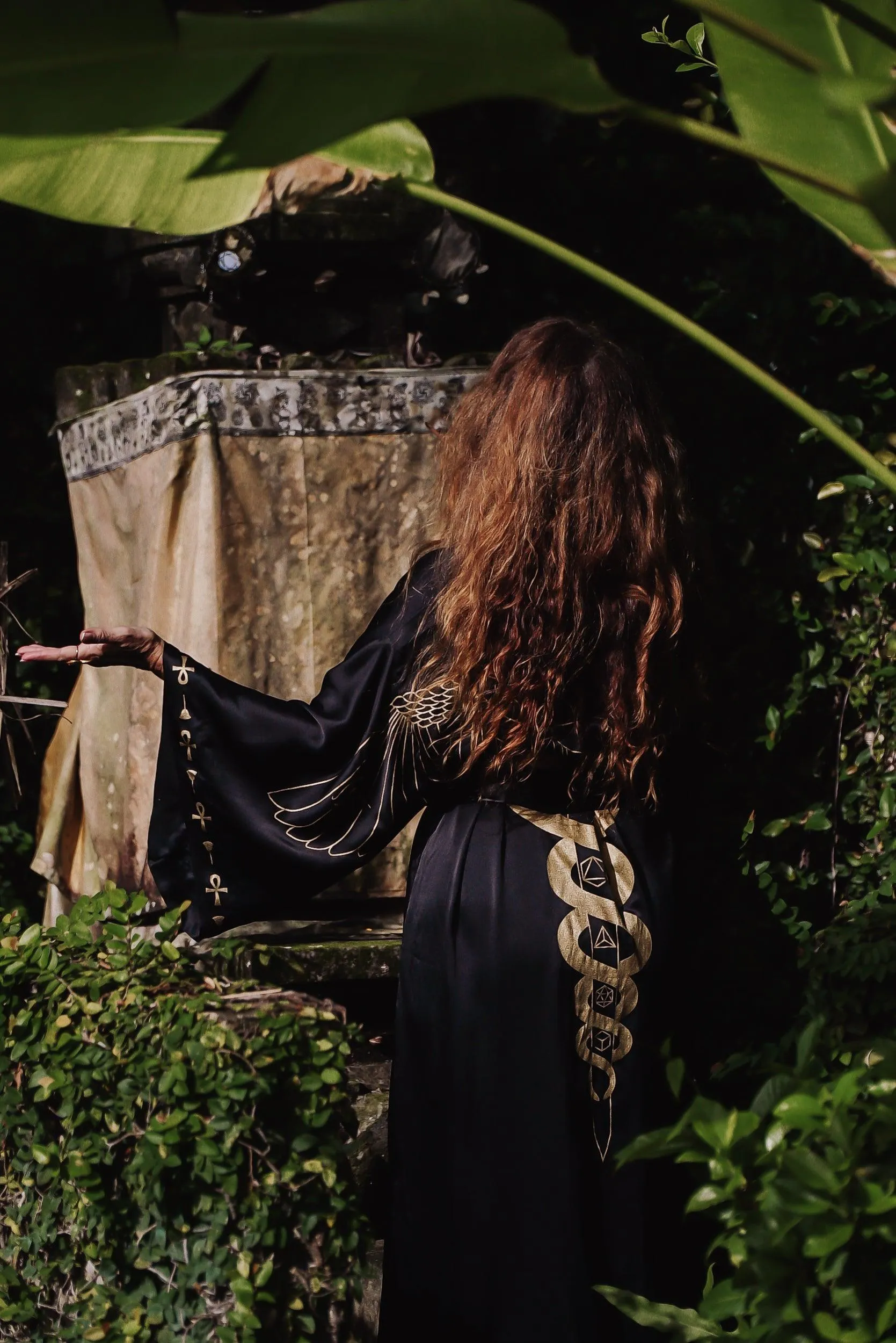 Isis Priestess Kimono (long-sleeve)