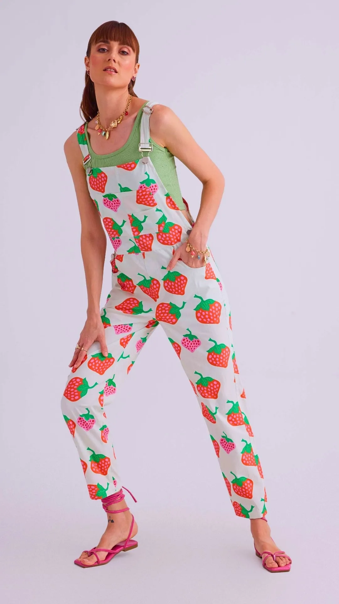 Juno Overalls, Berry Banter
