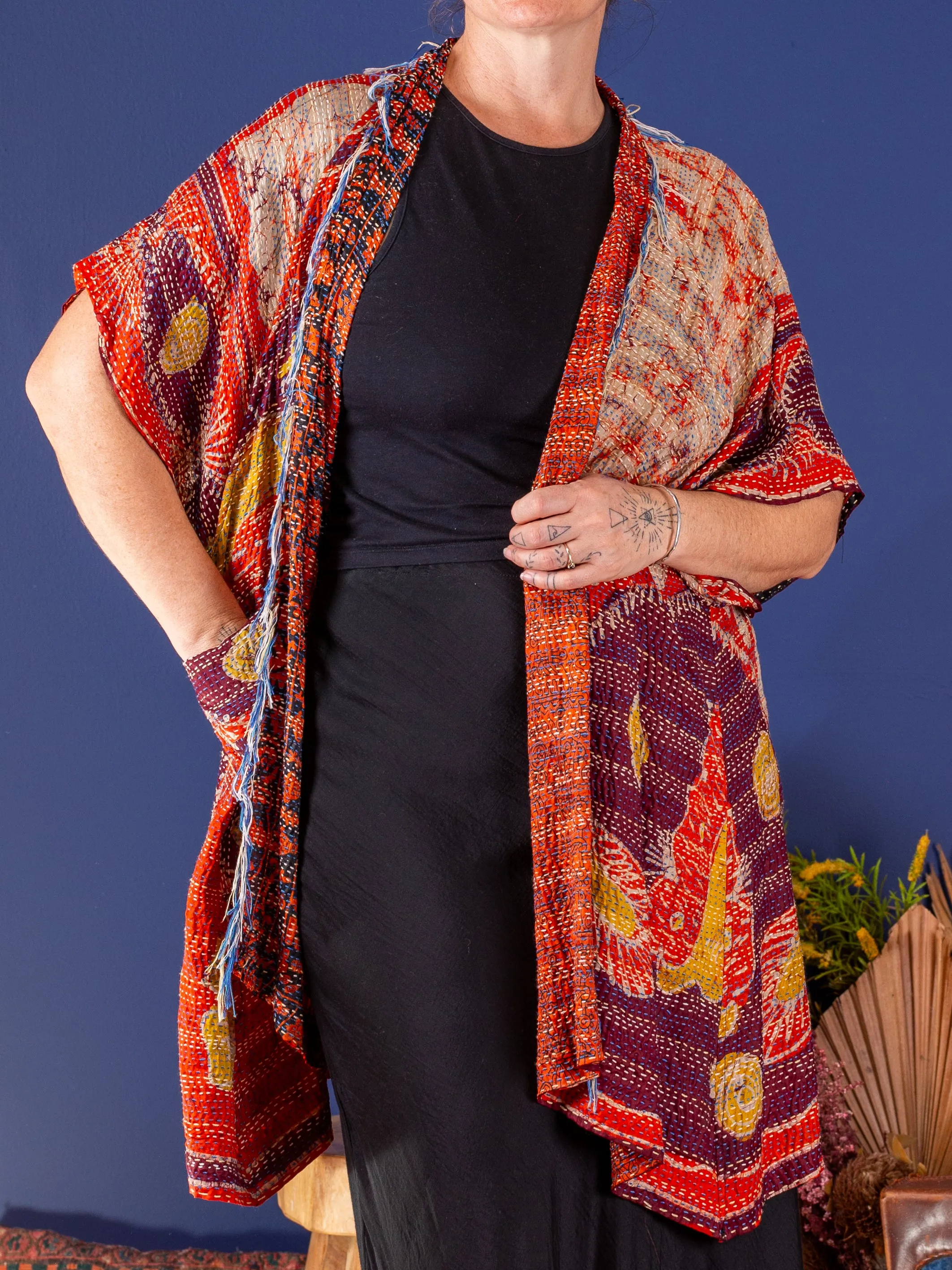 Kimono - silk reversible featuring hand stitching and pockets - Aranyani