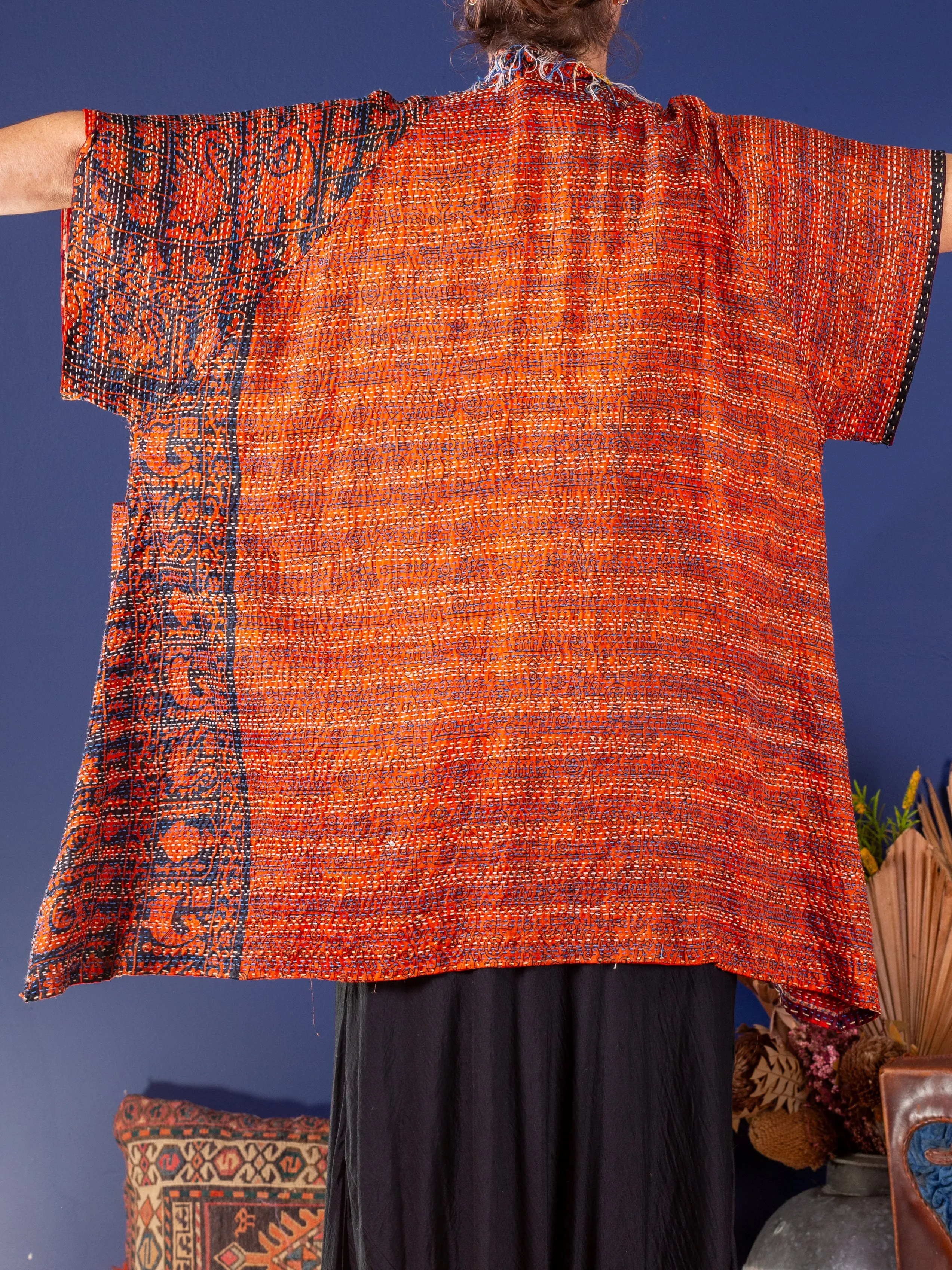 Kimono - silk reversible featuring hand stitching and pockets - Aranyani
