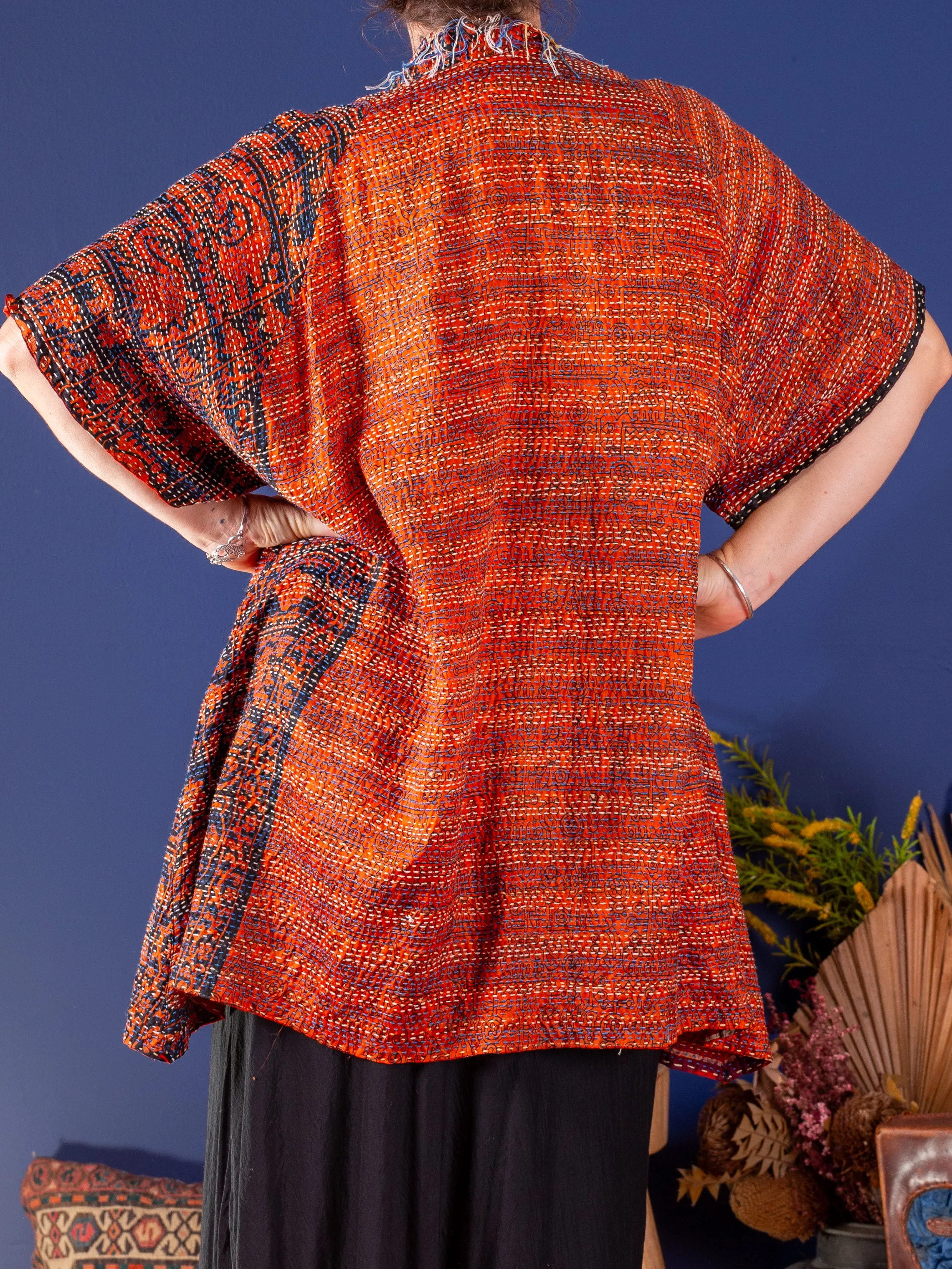 Kimono - silk reversible featuring hand stitching and pockets - Aranyani