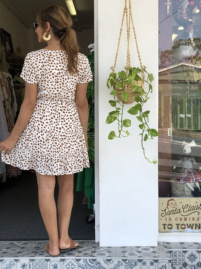 Kinlee Dress - Tan Spot