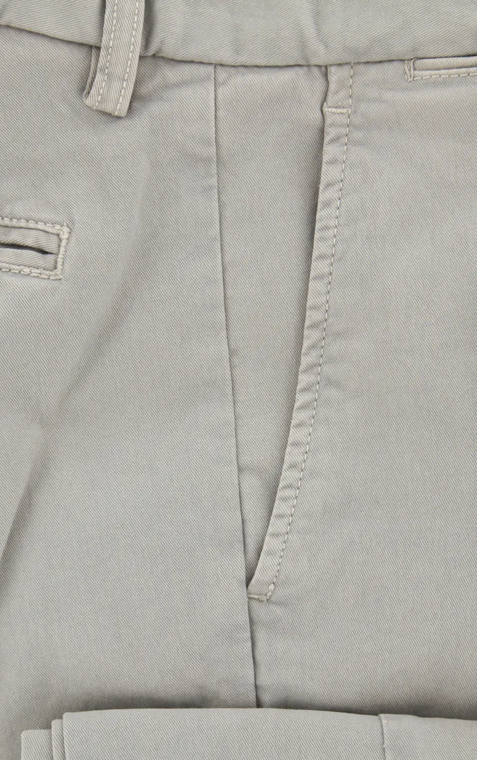 Luigi Borrelli Beige Pants – Size: 30 US / 46 EU