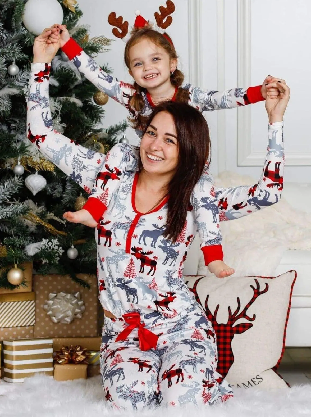 Mommy and Me Oh My Deer! Pajama Set