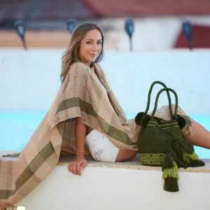 Poncho Célestine