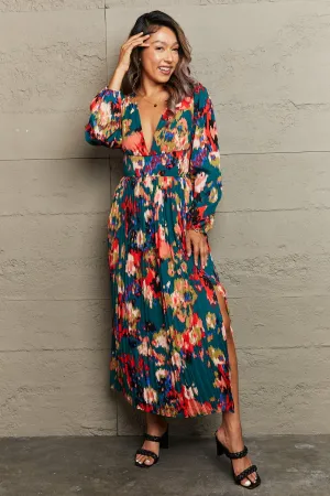 PREORDER Printed Deep V Slit Pleated Dress