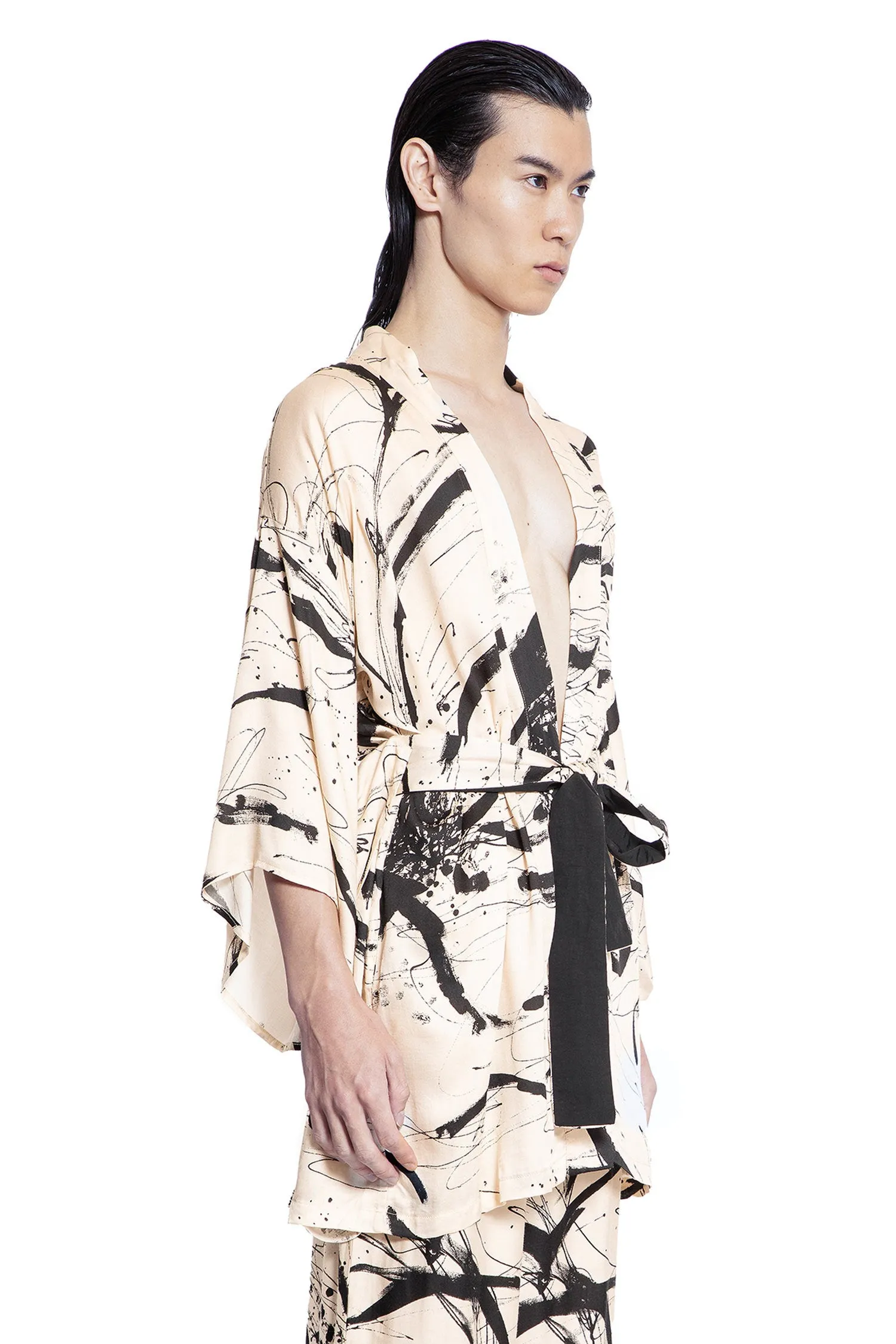 Script Kimono in Cream