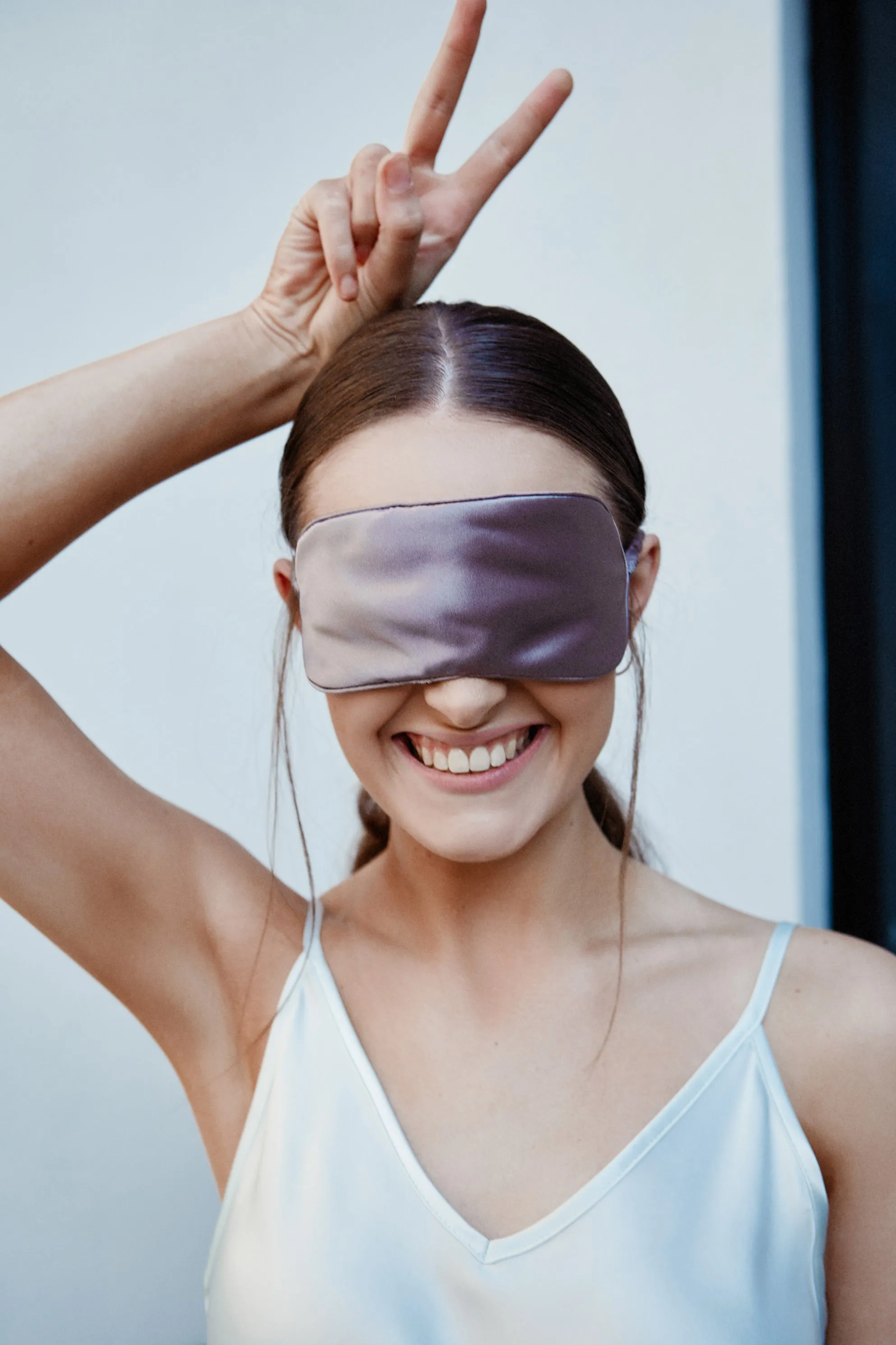 sleep mask, smoke (sample)