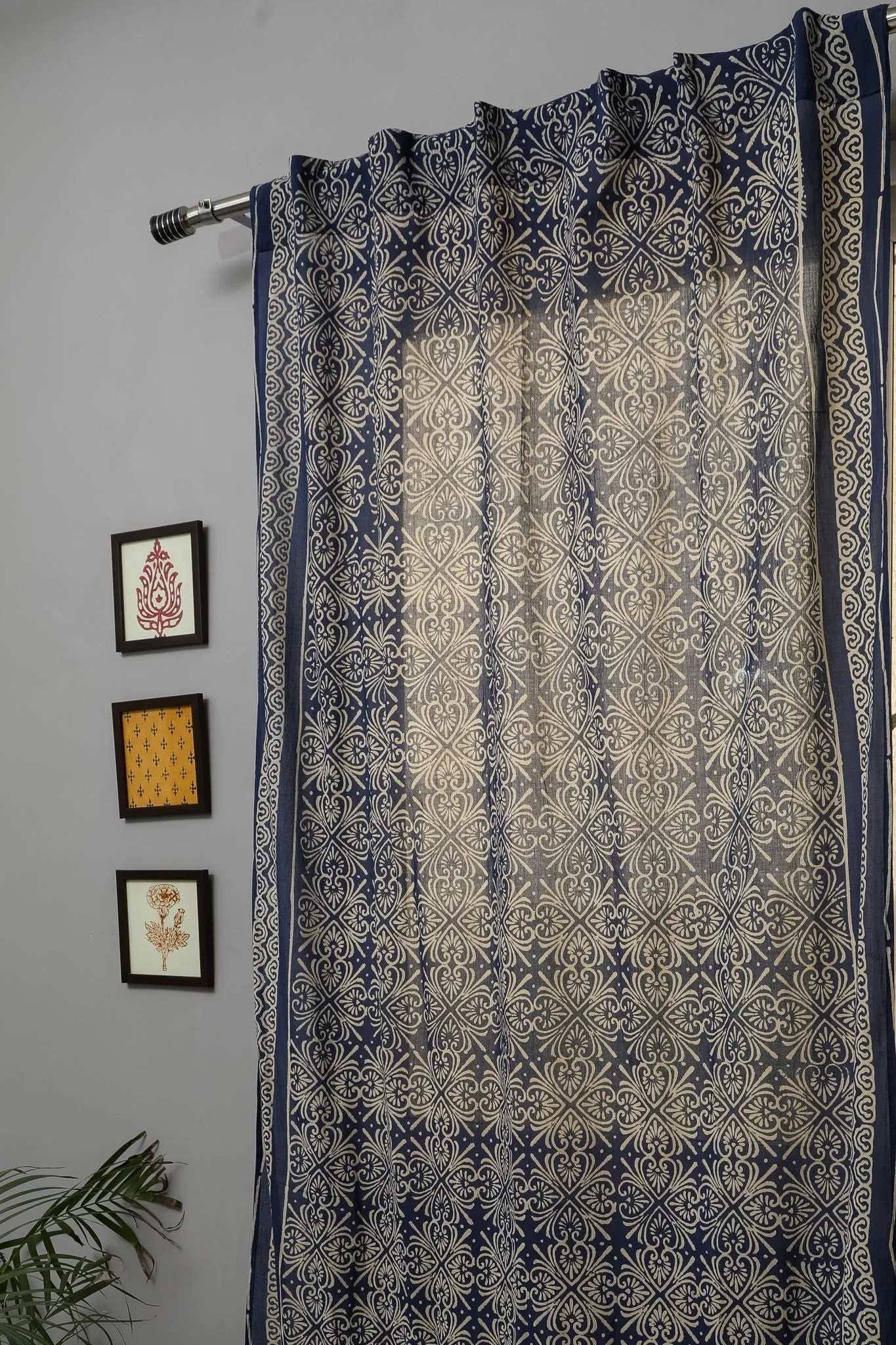 SootiSyahi 'Iris' Handblock Printed Cotton Door Curtain