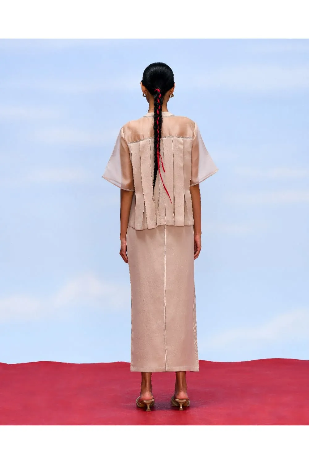 SYMMETRY TOP AND SKIRT