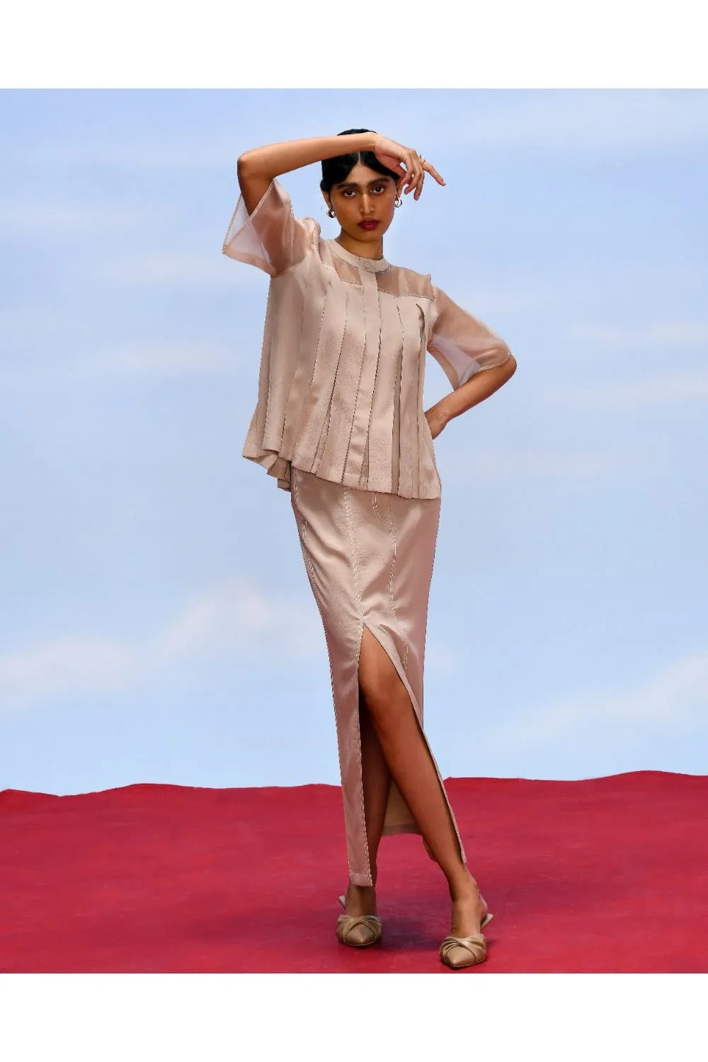SYMMETRY TOP AND SKIRT