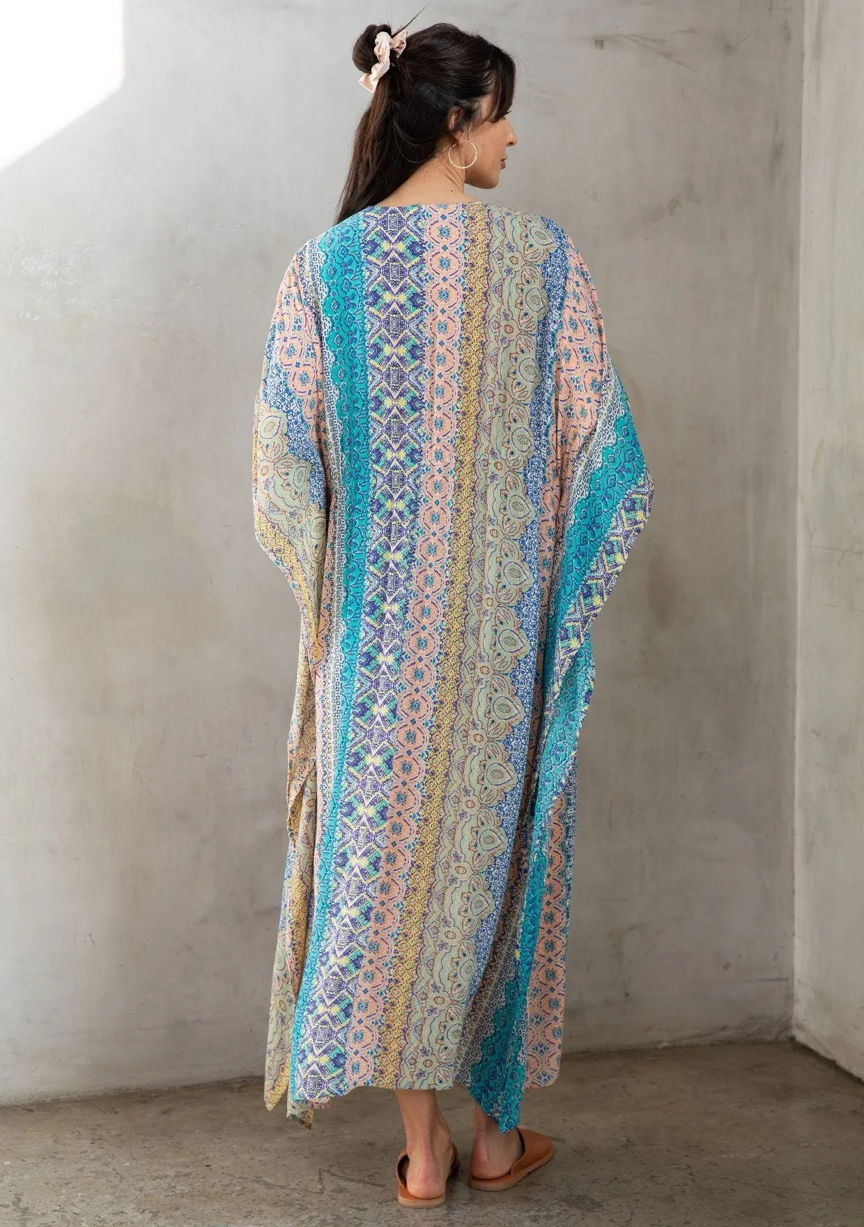 Take me to Coachella Paisley Maxi Kimono