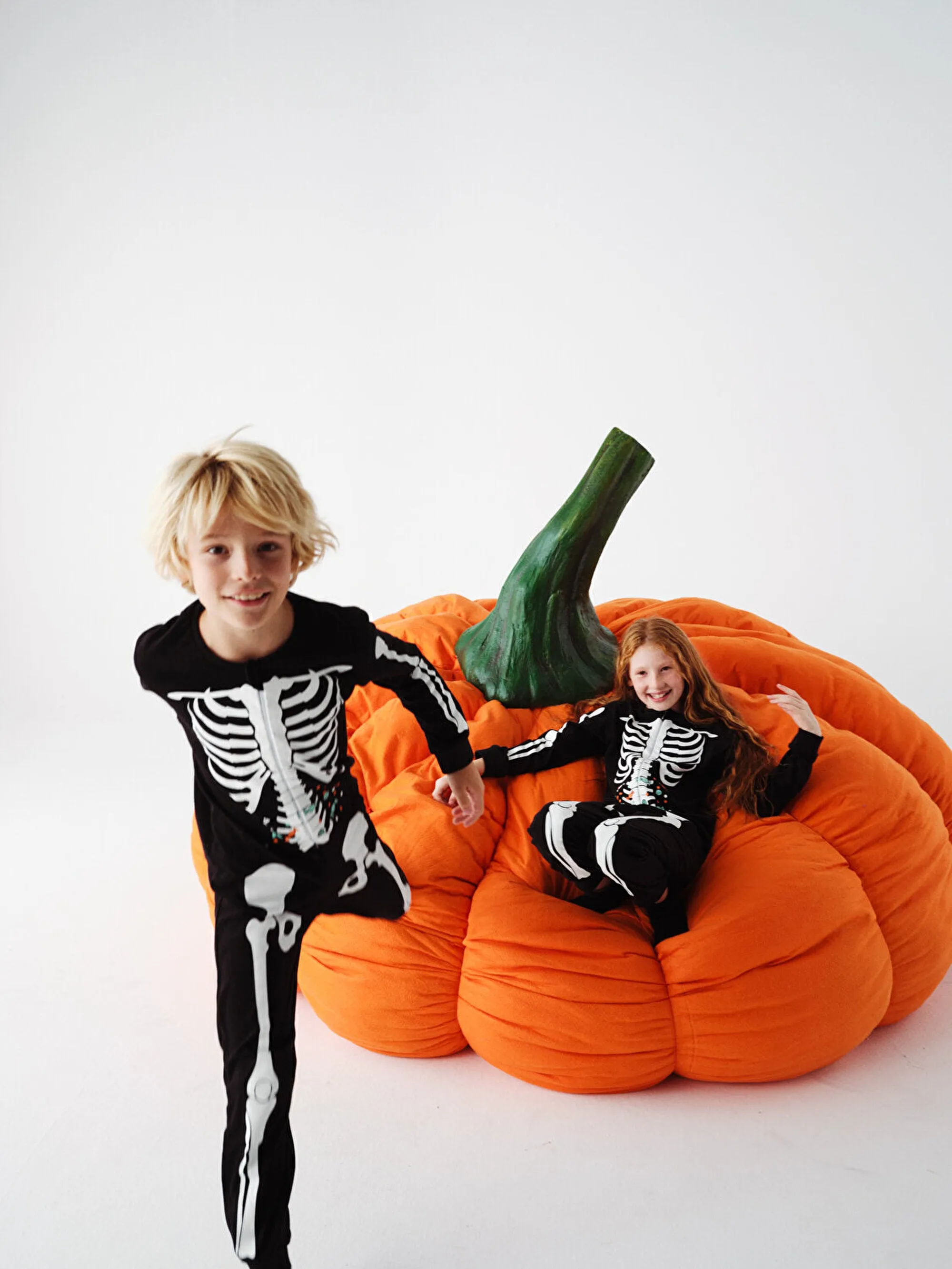 Unisex Kids Skeleton Patterned Black Pajama Set