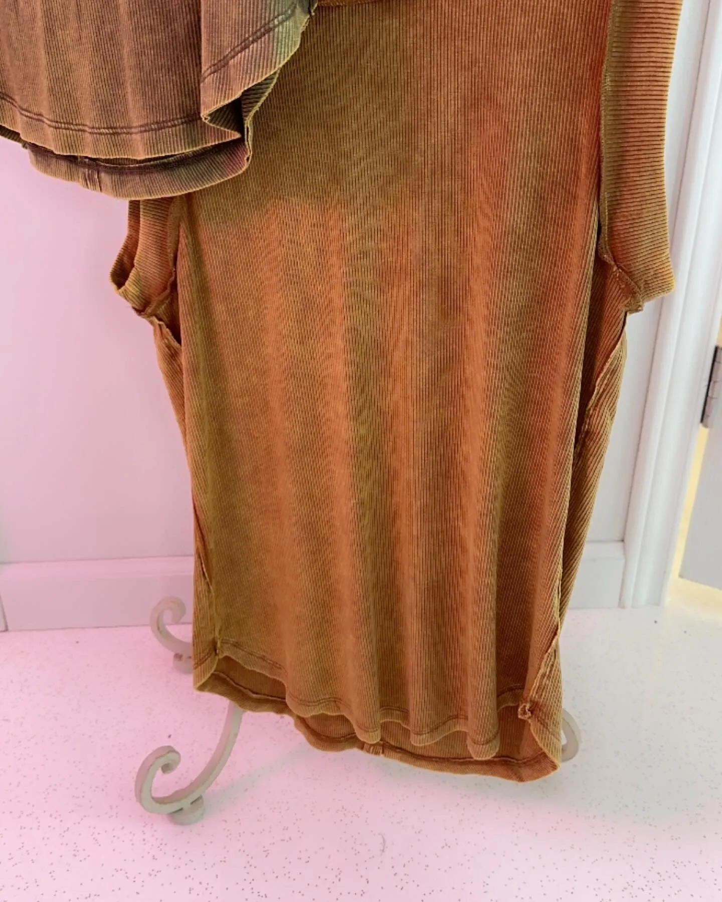 Washed Ribbed Scoop Neck Tank Top